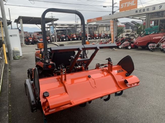 トラクター B17X-BSMAGRF3 写真３